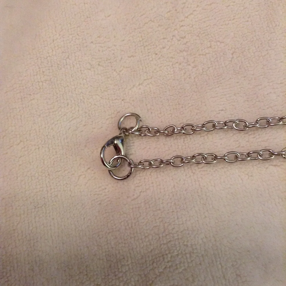 PIZZA SLICE NECKLACE ✨✨✨